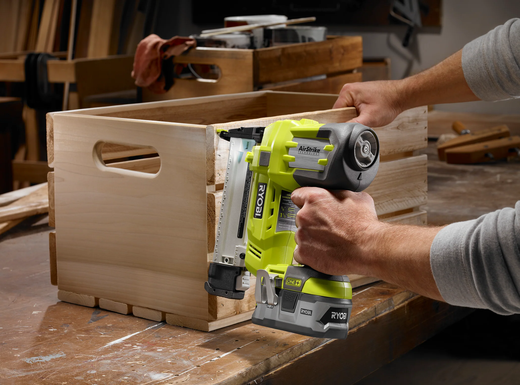 18V ONE+ AirStrike™ 18GA  Narrow Crown Stapler - Image 7