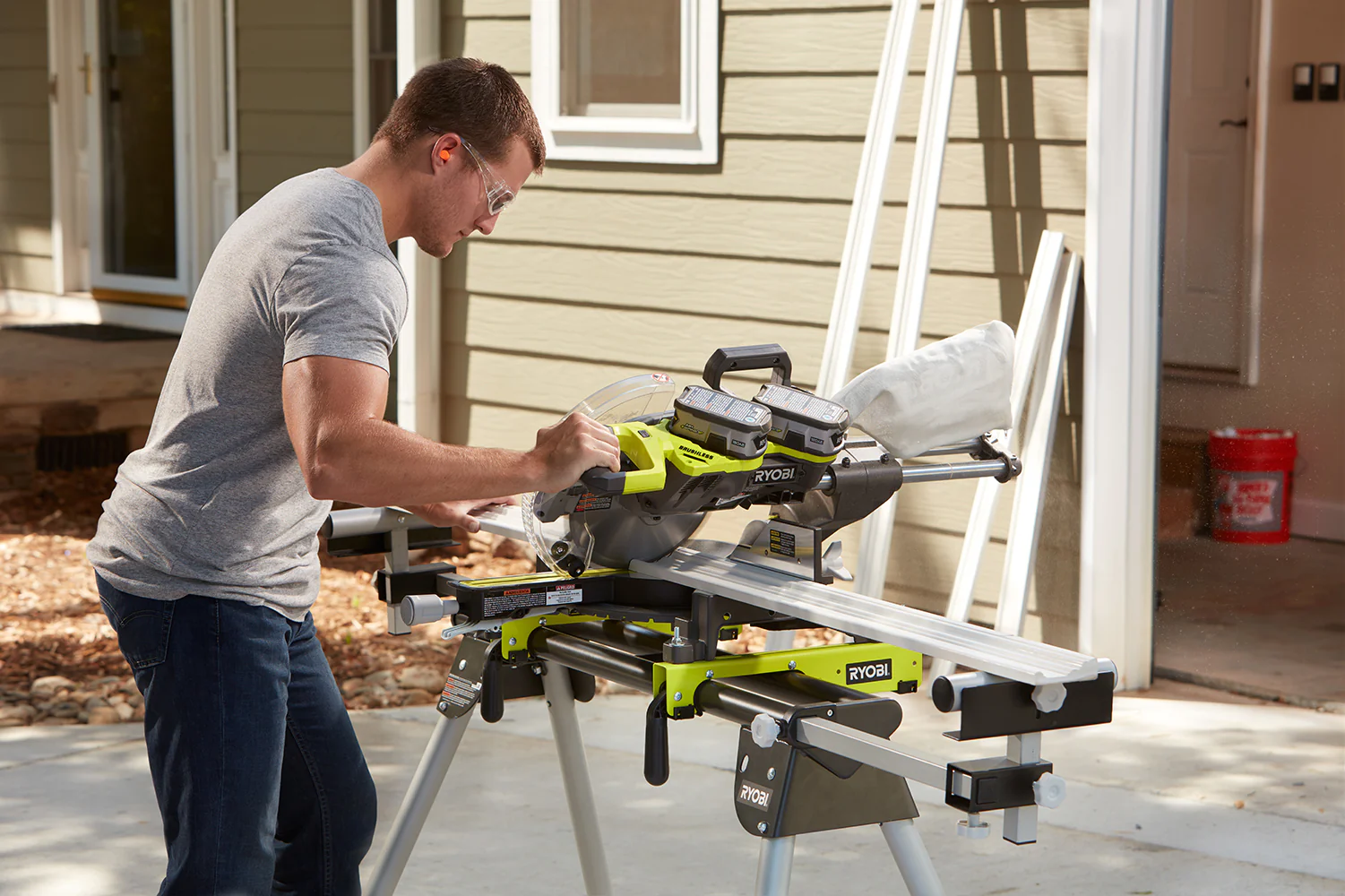 UNIVERSAL MITER SAW QUICKSTAND - Image 4