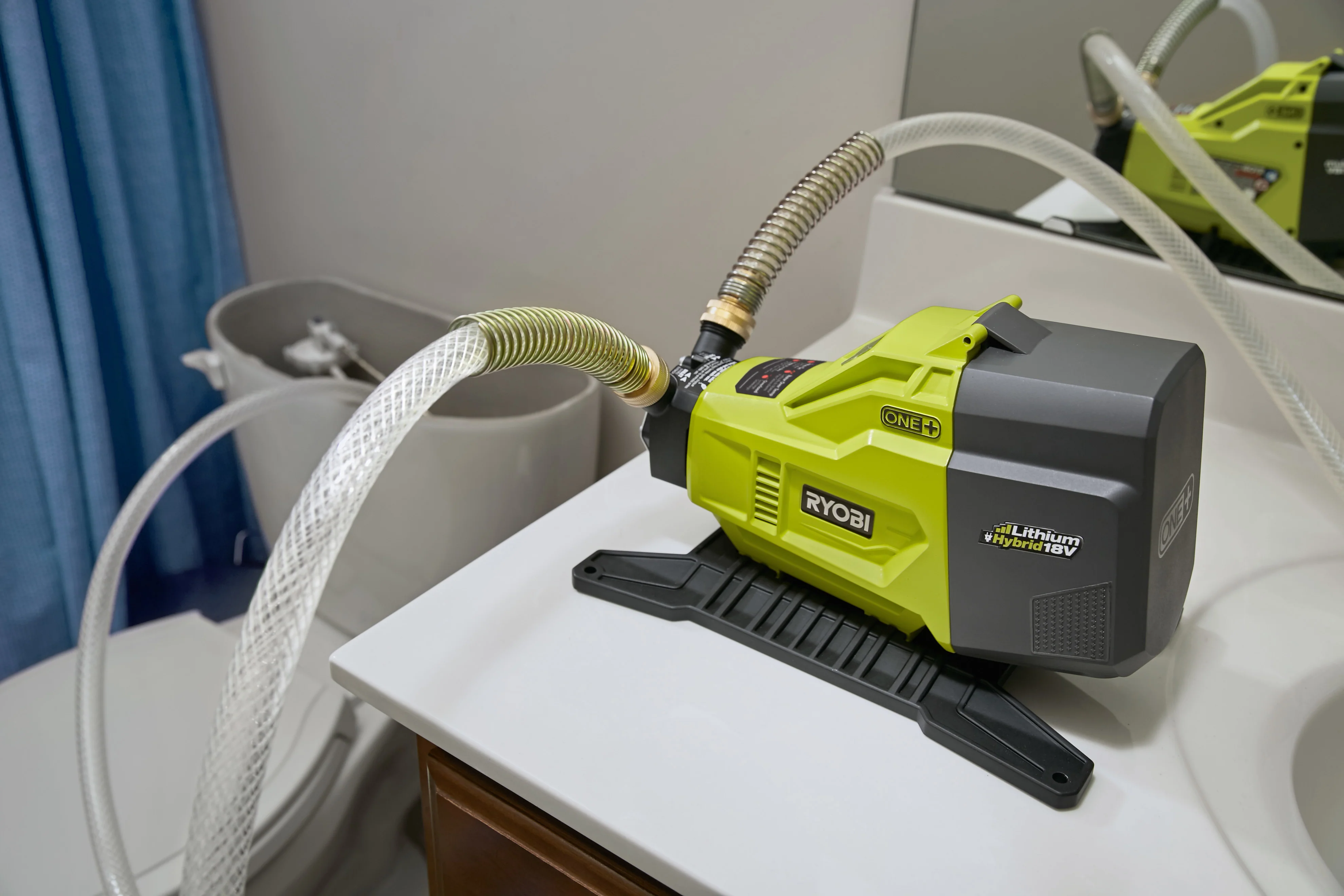 18V ONE+ HYBRID TRANSFER PUMP - Image 6