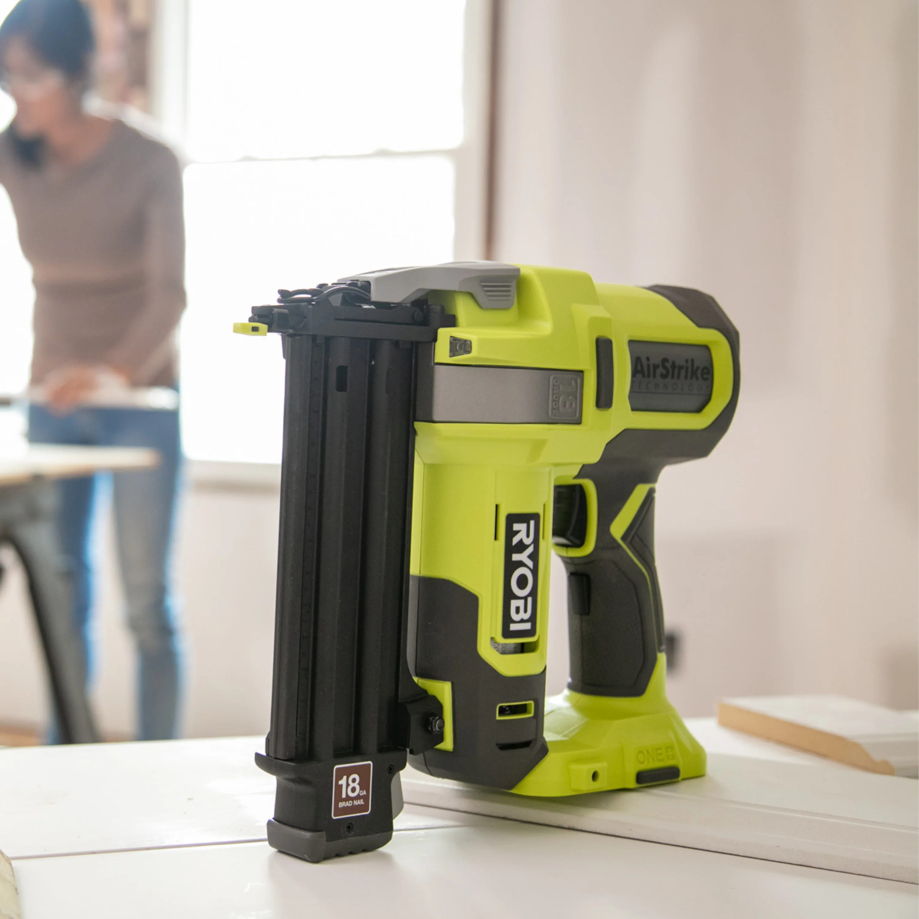 18V ONE+ AIRSTRIKE 18GA BRAD NAILER - Image 9