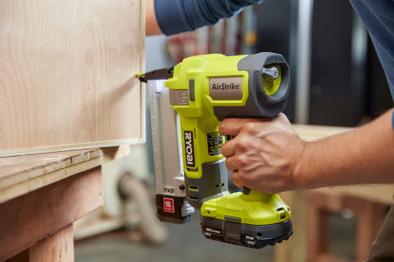 18V ONE+ AIRSTRIKE 18GA NARROW CROWN STAPLER - Image 7