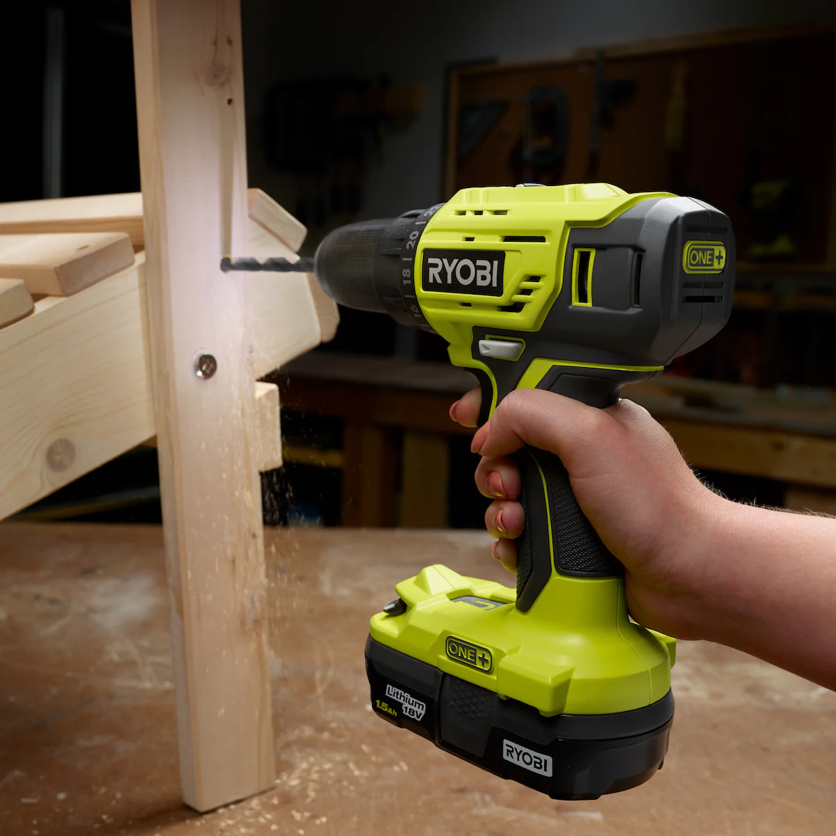 18V ONE+ 1/2" DRILL/DRIVER KIT - Image 4