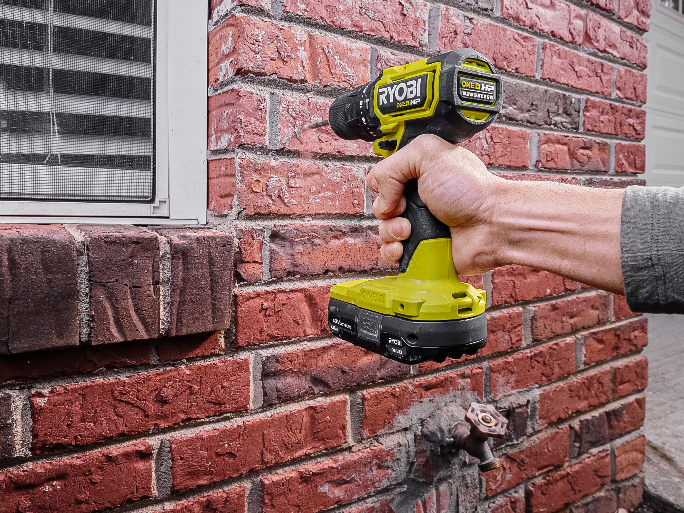 ONE+ HP COMPACT BRUSHLESS 1/2" HAMMER DRILL - Image 4