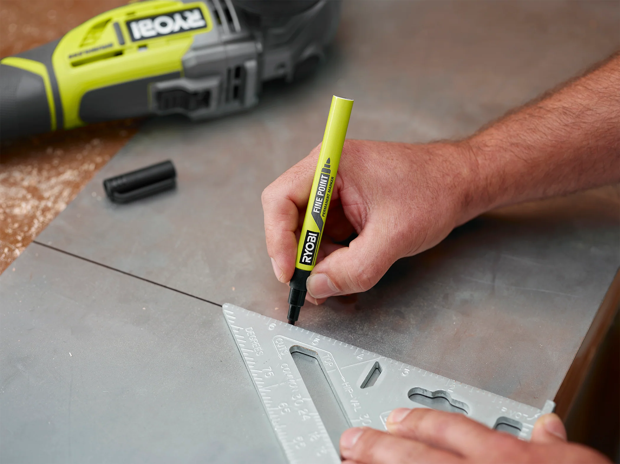Black Fine Point Permanent Workshop Marker - Image 8