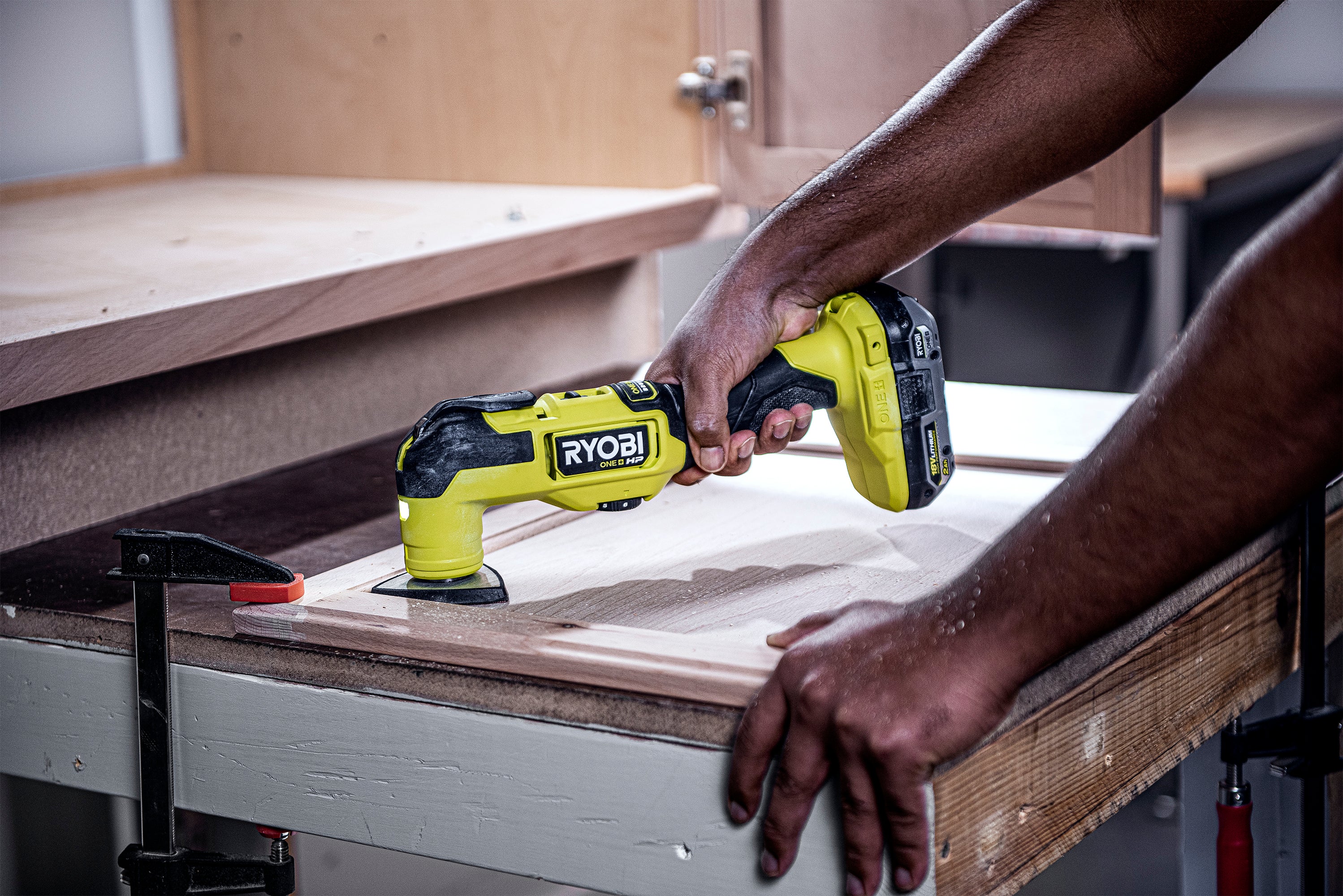 18V ONE+ HP Brushless Multi-Tool - Image 5