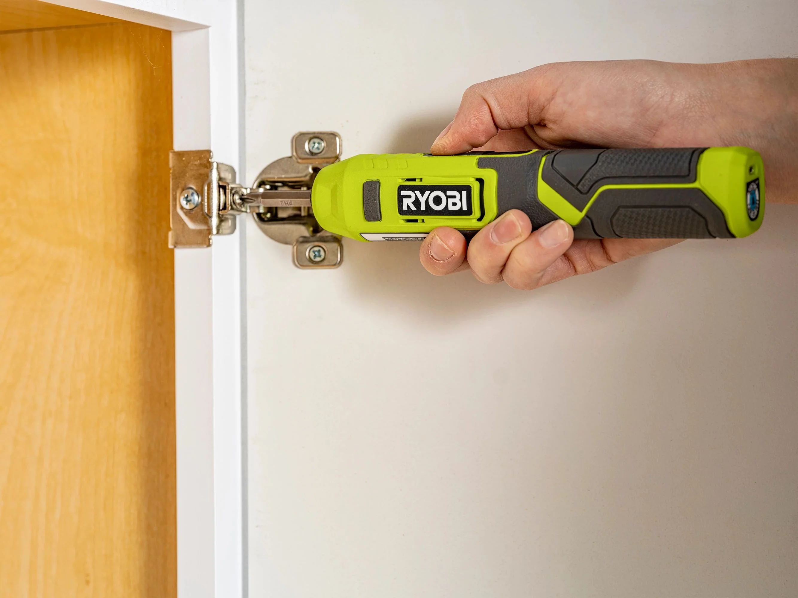4V SCREWDRIVER - Image 5