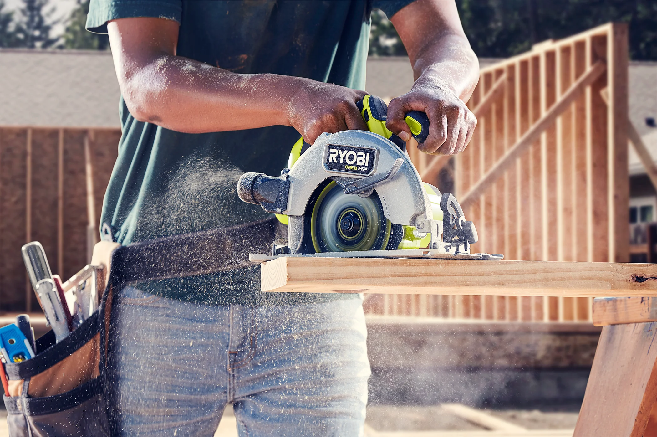 18V ONE+ HP 7-1/4" CIRCULAR SAW KIT - Image 4