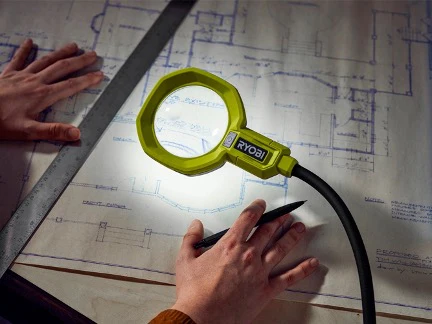 18V ONE+ Magnifying LED Clamp Light - Image 8