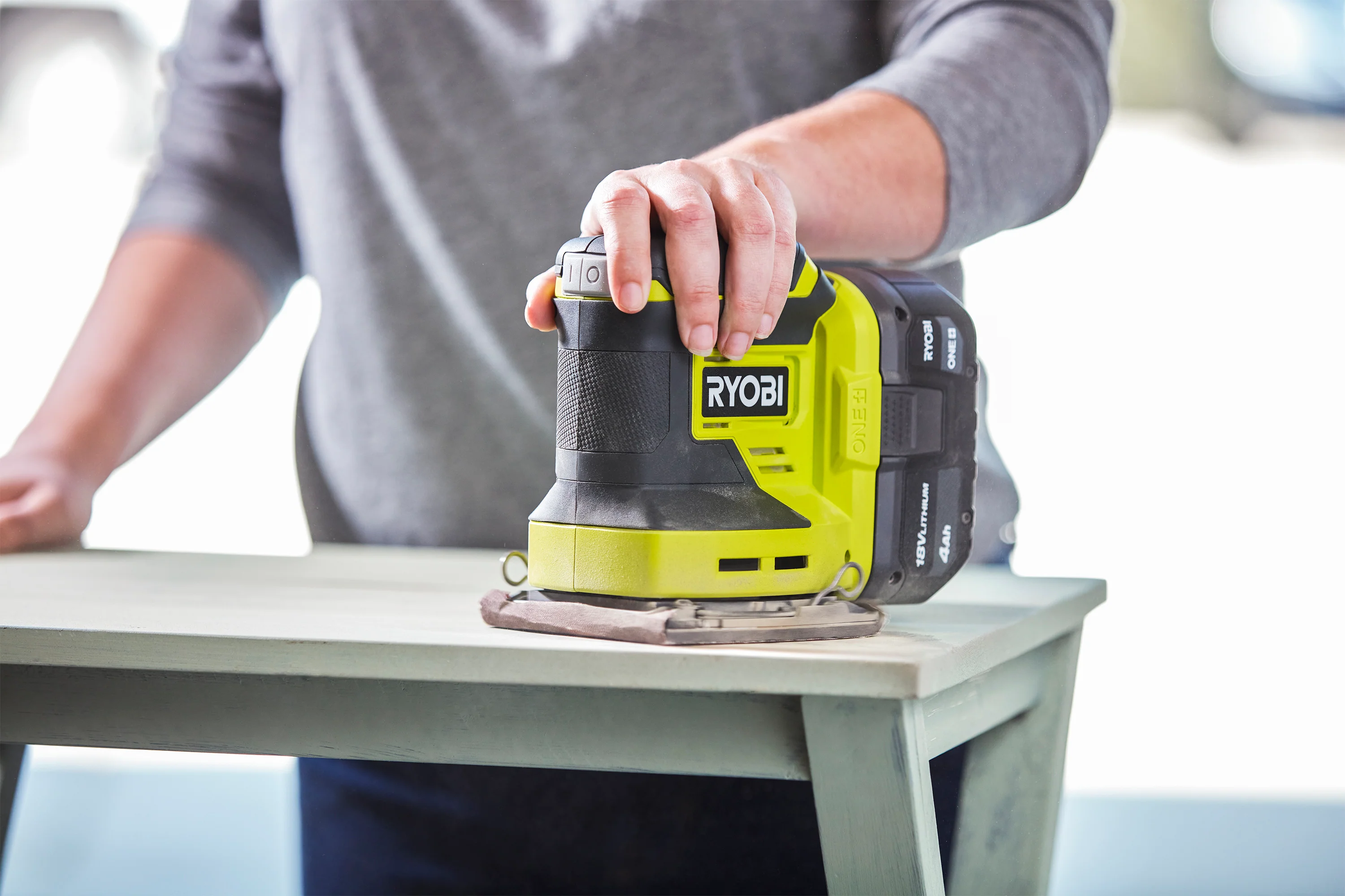 18V ONE+ 1/4 SHEET SANDER KIT - Image 6