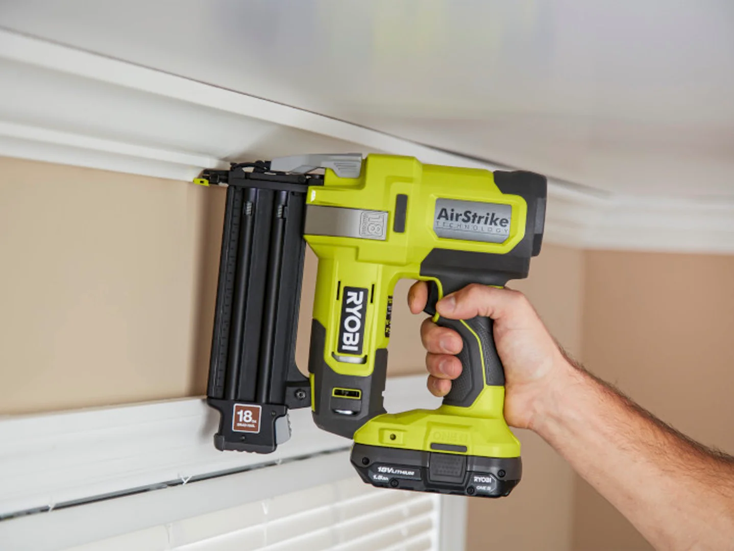18V ONE+ AIRSTRIKE 18GA BRAD NAILER KIT - Image 9