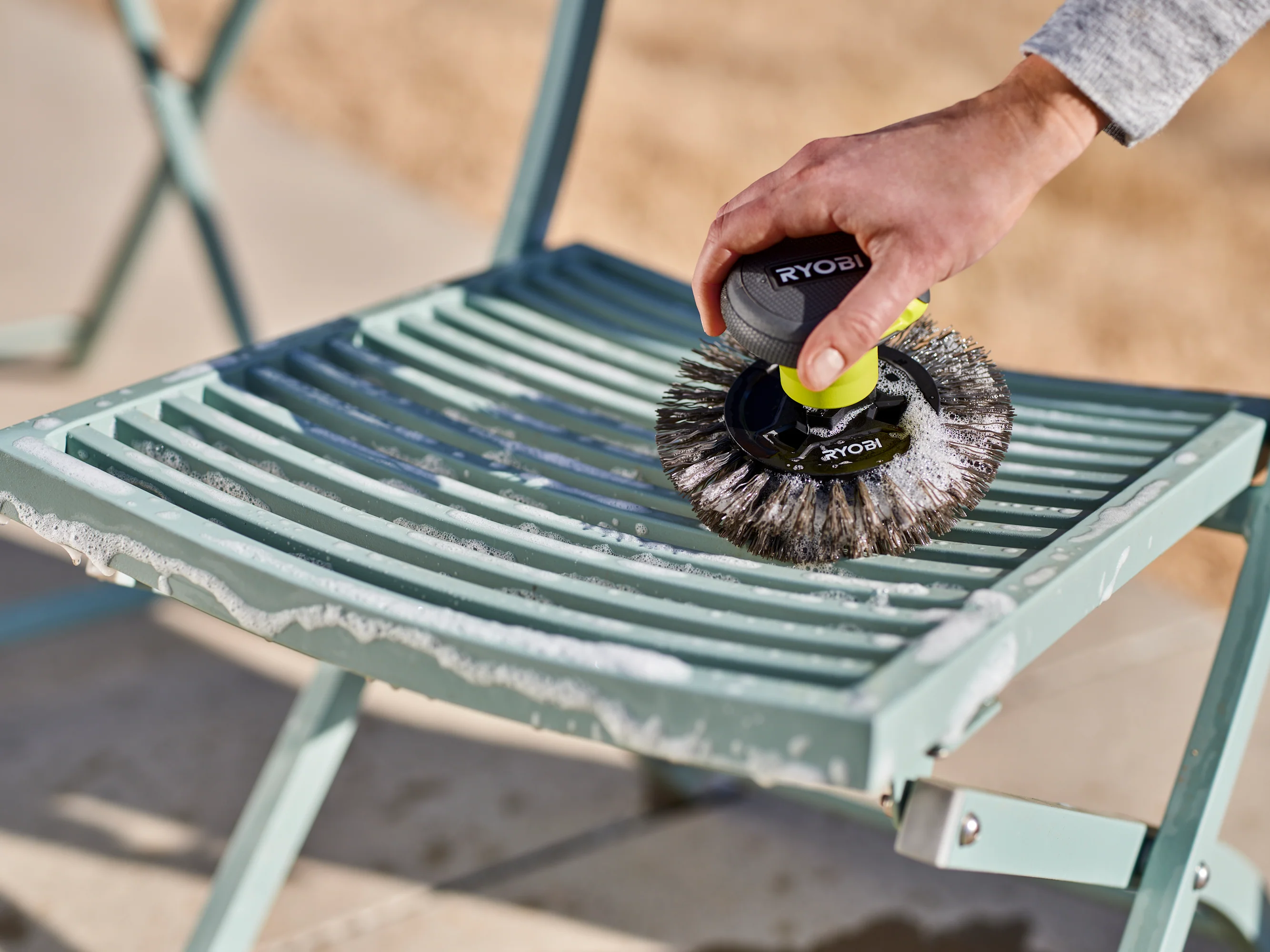 RYOBI PALM SCRUBBER - Image 7