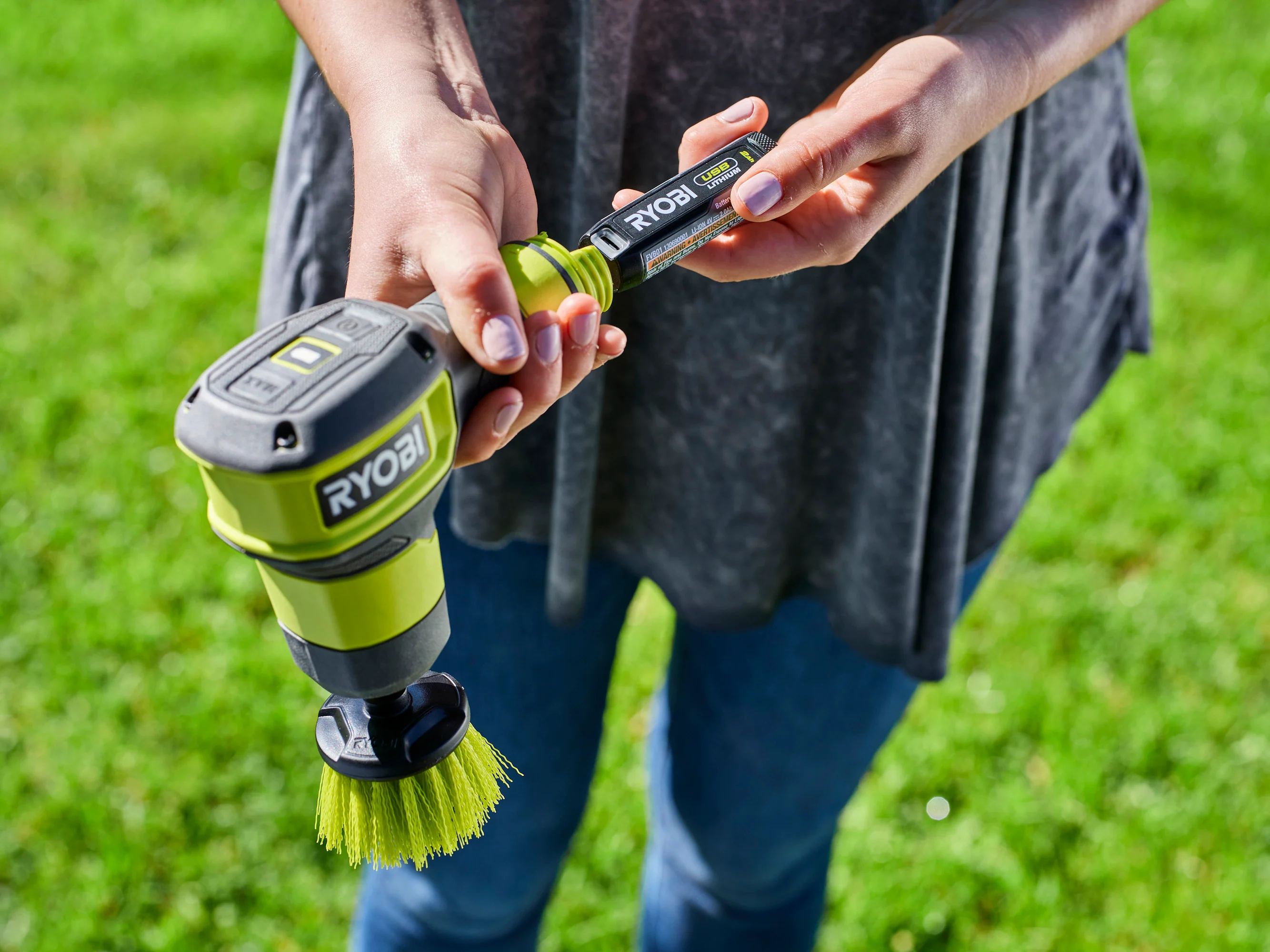 USB LITHIUM POWER SCRUBBER KIT - Image 15