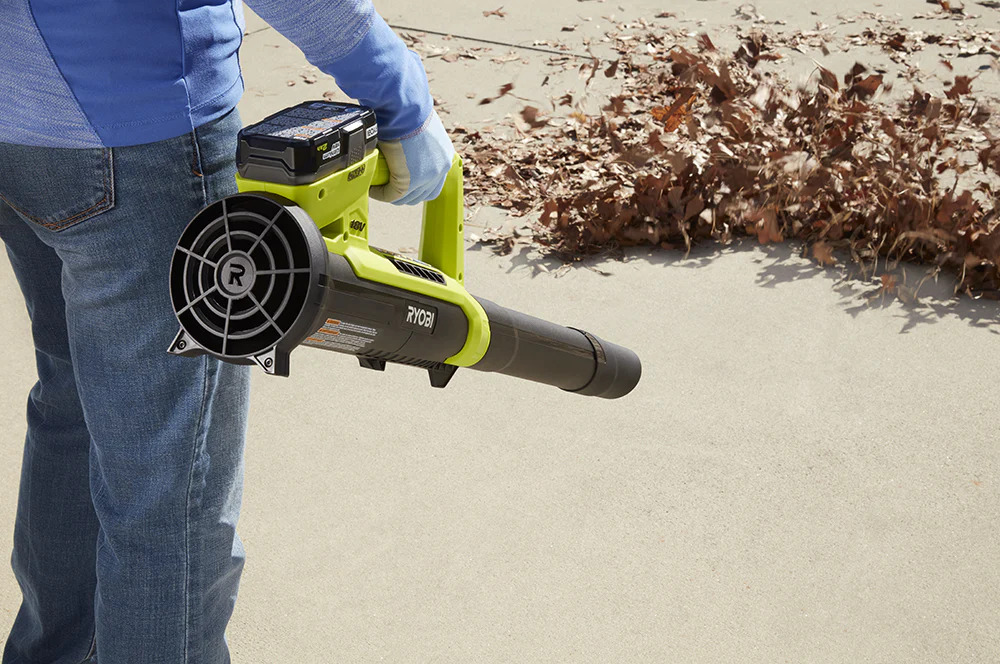18V ONE+ 200 CFM SWEEPER KIT - Image 5