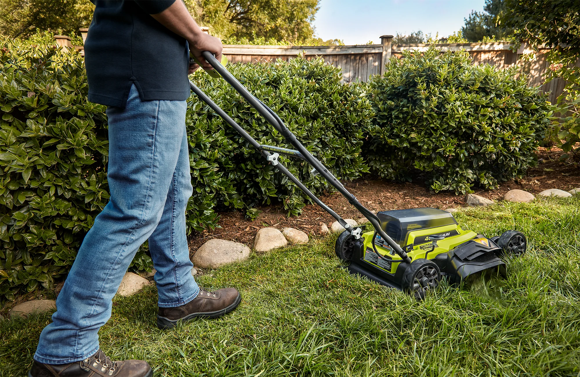 40V 2-IN-1 18" PUSH LAWN MOWER KIT - Image 4