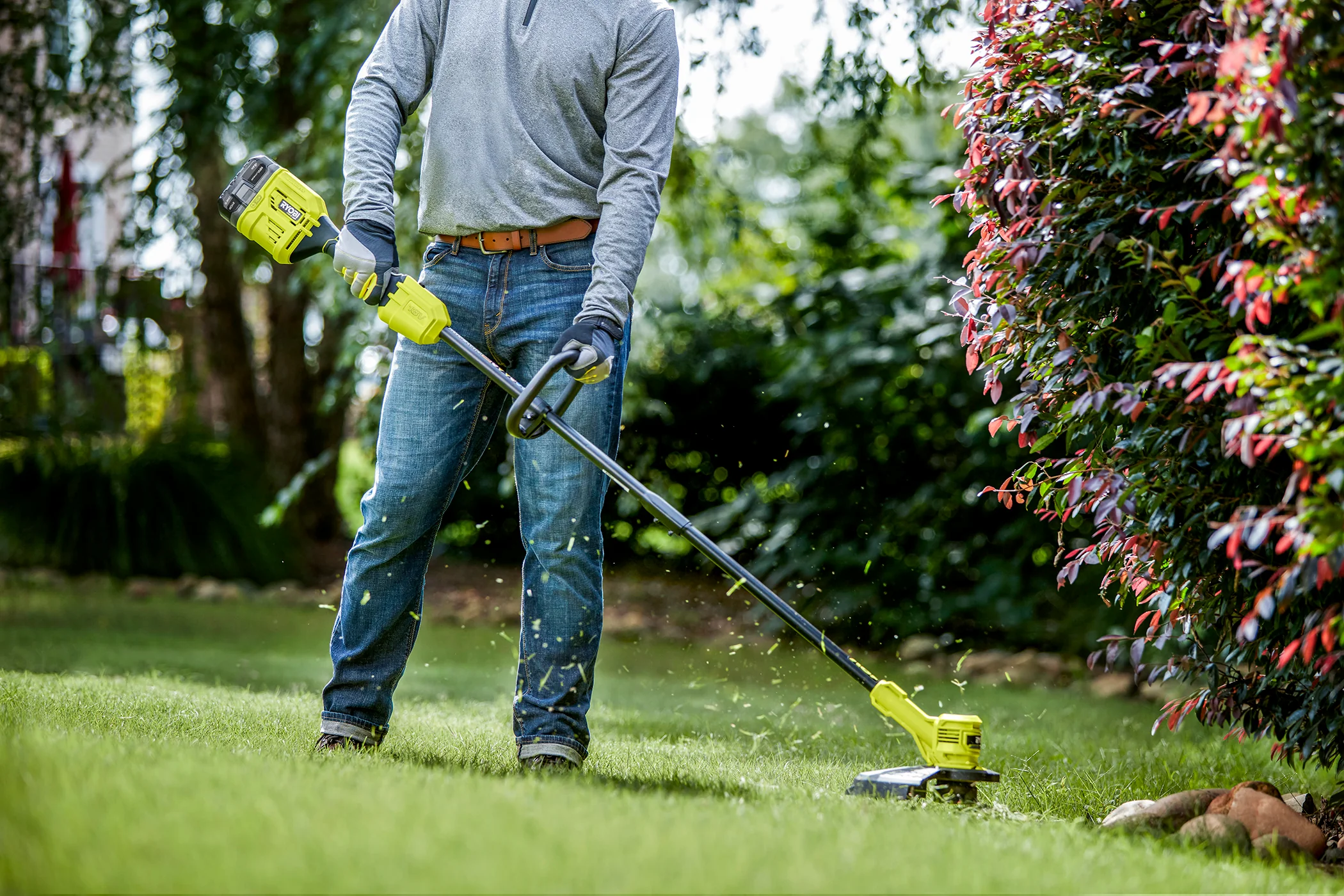 18V ONE+ HP Brushless String Trimmer/Edger Kit - Image 5