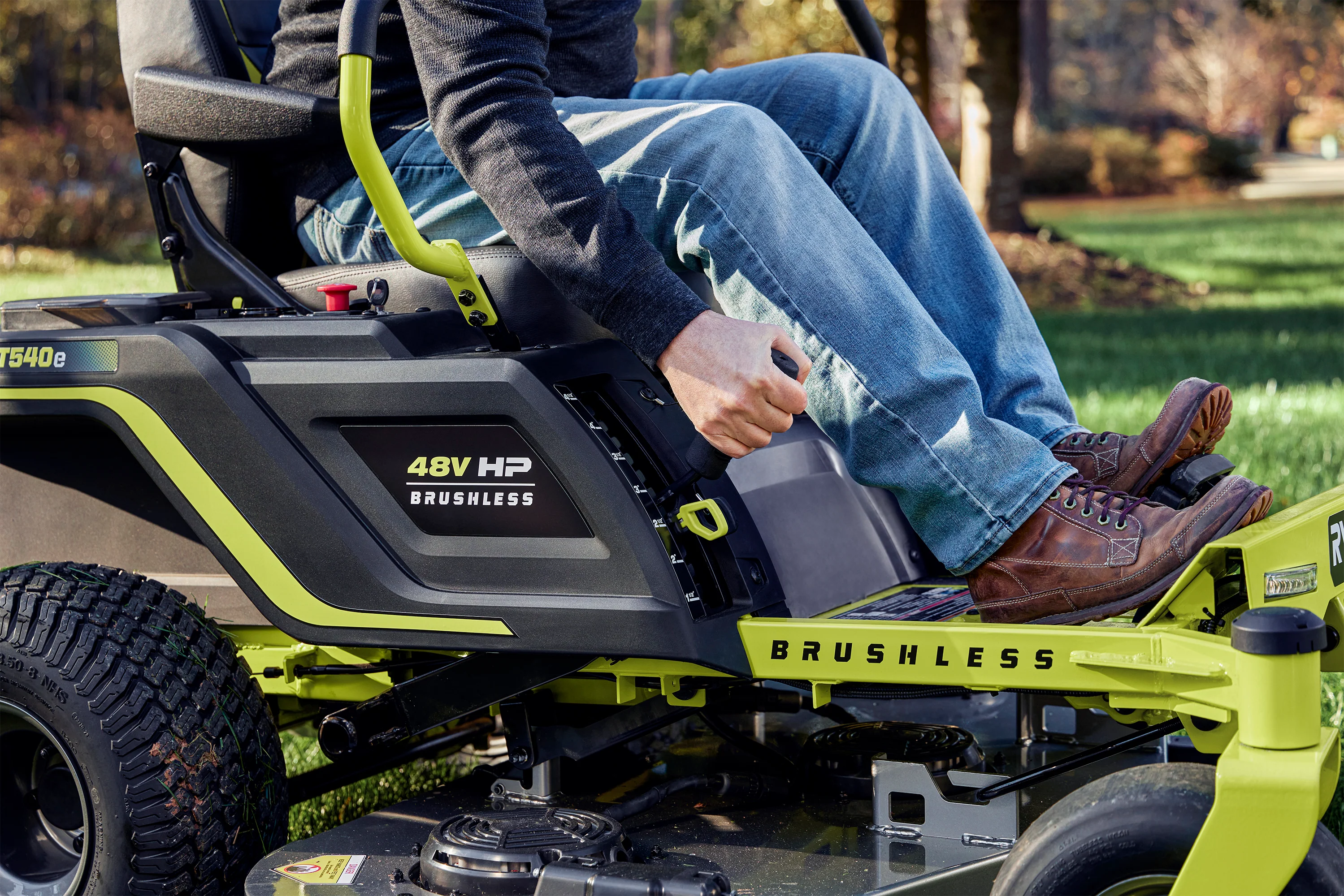54" 115 AH ZERO TURN ELECTRIC RIDING LAWN MOWER - Image 12