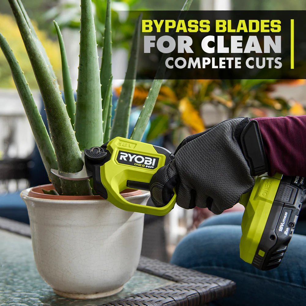 18V ONE+ HP PRUNING SHEAR KIT - Image 6