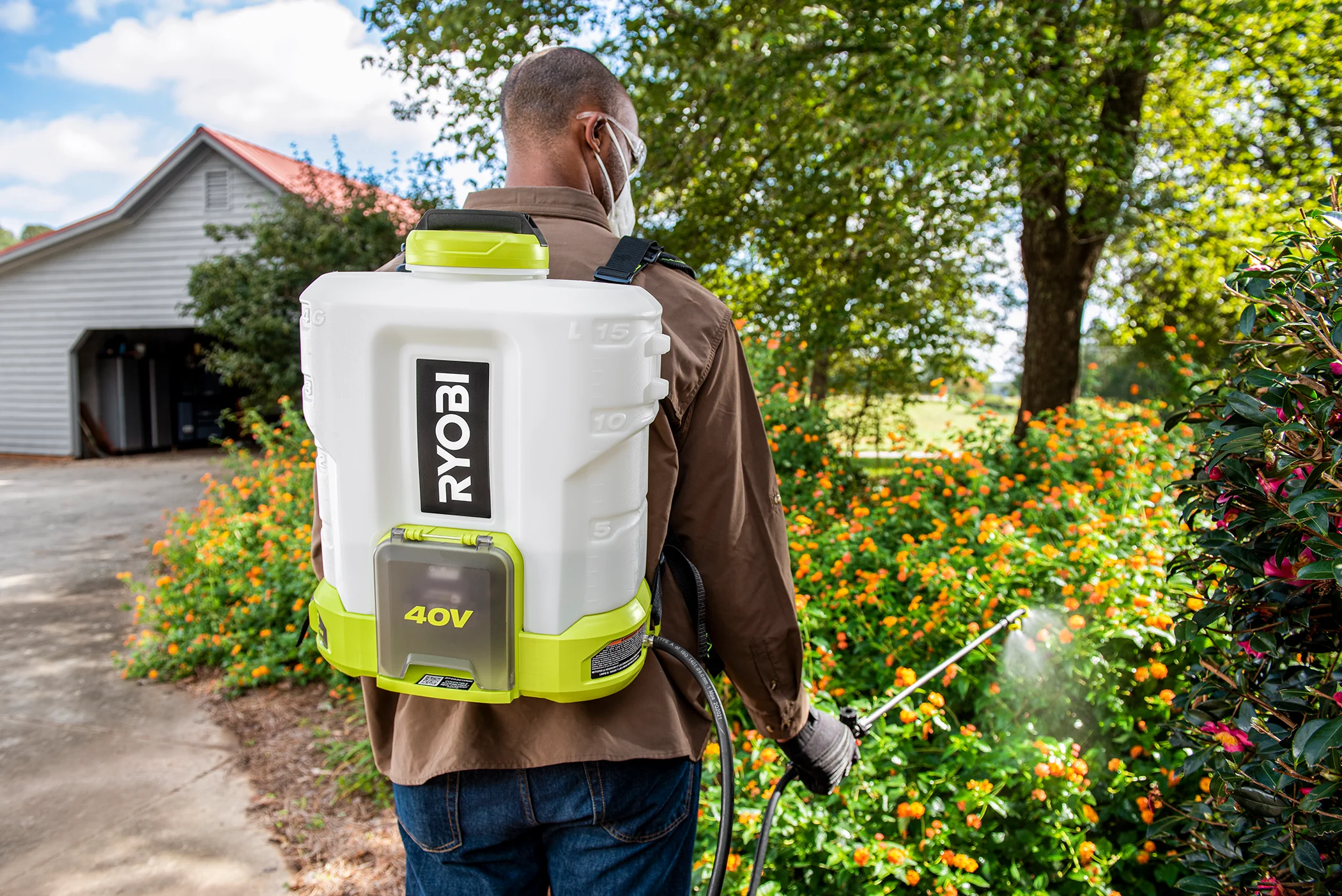 40V 4 GALLON BACKPACK CHEMICAL SPRAYER - Image 4