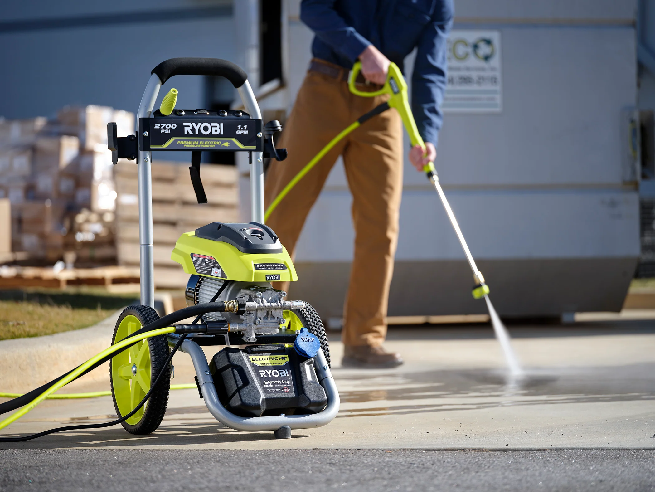 2700 PSI 1.1 GPM Brushless Electric Pressure Washer - Image 4